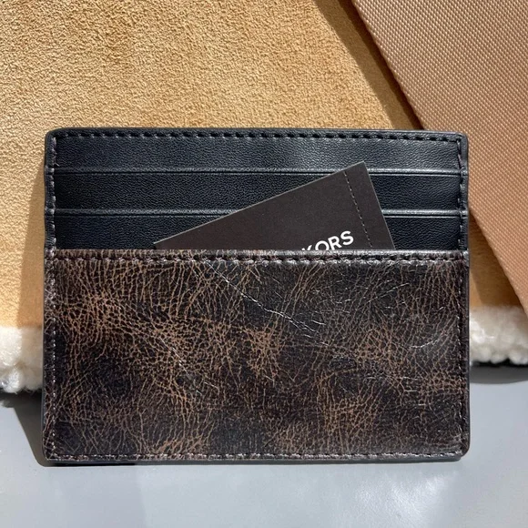 MICHAEL KORS Cyrus Burnished Tall Card Case
Chocolate Brown 
NWT - Picture 13 of 16